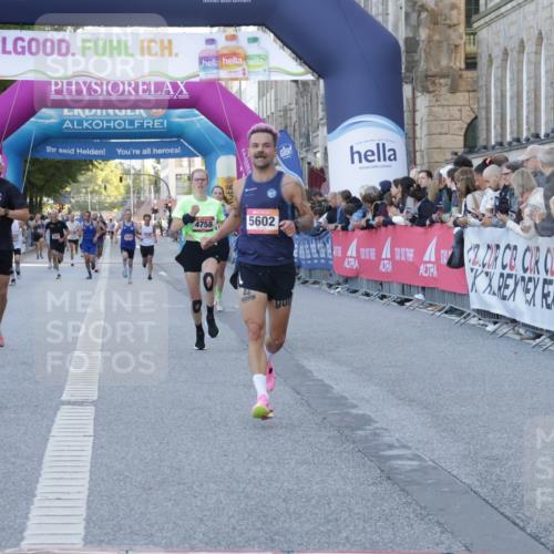 06.09.2026 - CURREX Alsterlauf Yannick Fuchs http://msf.ph/oto/10133310 06.09.2026 09:40:57 Ziel 3786, 4657, 4758, 5343, 5383, 5602, 5768, 5954, 6295, 8061 meine-sportfotos.de