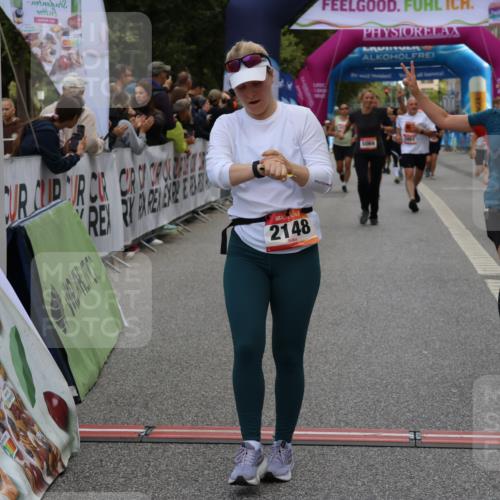 06.09.2026 - CURREX Alsterlauf Strokosch-Dieckow http://msf.ph/oto/10133328 06.09.2026 10:07:04 Ziel 2148, 2355, 2459, 2963, 3103, 3376, 3607, 3656, 4078, 5069, 5073, 5091, 5527, 5792, 5937, 8276, 8306 meine-sportfotos.de