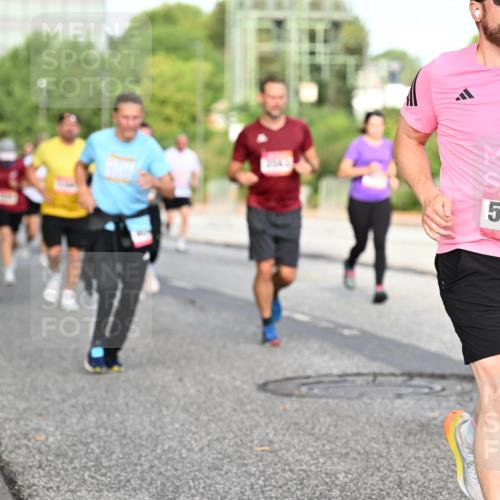 06.09.2026 - CURREX Alsterlauf Dr. Thomas Lammeyer http://msf.ph/oto/10133373 06.09.2026 09:58:06 Laufen 5918 meine-sportfotos.de
