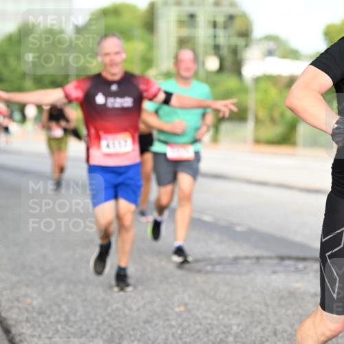 06.09.2026 - CURREX Alsterlauf Dr. Thomas Lammeyer http://msf.ph/oto/10133465 06.09.2026 09:58:20 Laufen 5749 meine-sportfotos.de