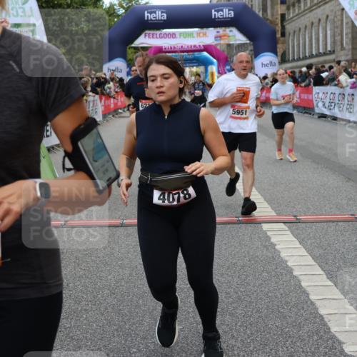06.09.2026 - CURREX Alsterlauf Strokosch-Dieckow http://msf.ph/oto/10133491 06.09.2026 10:07:11 Ziel 2187, 2355, 2893, 3103, 3607, 4078, 4140, 5069, 5549, 5792, 5937, 5951, 6214, 8303, 8306 meine-sportfotos.de