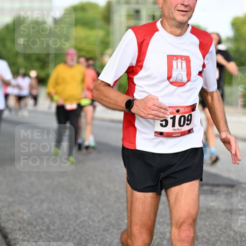 06.09.2026 - CURREX Alsterlauf Dr. Thomas Lammeyer http://msf.ph/oto/10133683 06.09.2026 09:58:41 Laufen 3109 meine-sportfotos.de