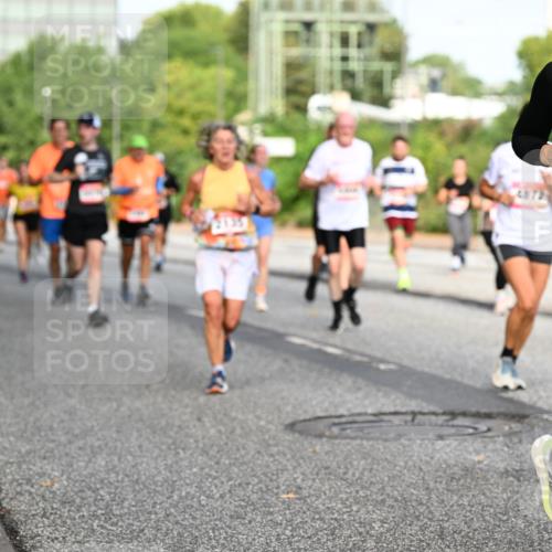06.09.2026 - CURREX Alsterlauf Dr. Thomas Lammeyer http://msf.ph/oto/10133785 06.09.2026 09:58:51 Laufen 2135, 4872, 4363 meine-sportfotos.de