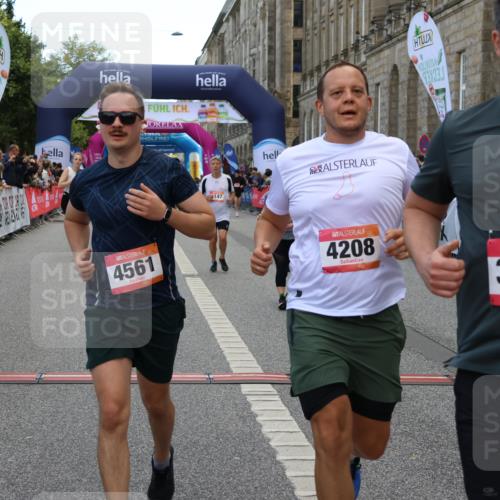 06.09.2026 - CURREX Alsterlauf Strokosch-Dieckow http://msf.ph/oto/10133792 06.09.2026 10:07:36 Ziel 2176, 2524, 3012, 3419, 3566, 3927, 4208, 4561, 5261, 5396, 5633, 5634, 6147, 6265 meine-sportfotos.de