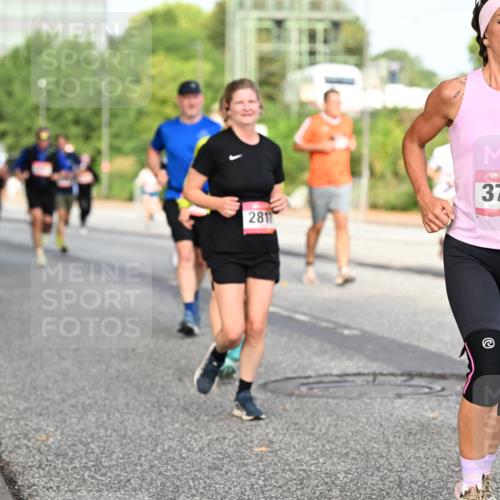 06.09.2026 - CURREX Alsterlauf Dr. Thomas Lammeyer http://msf.ph/oto/10133882 06.09.2026 09:59:00 Laufen 2811, 3790, 285 meine-sportfotos.de