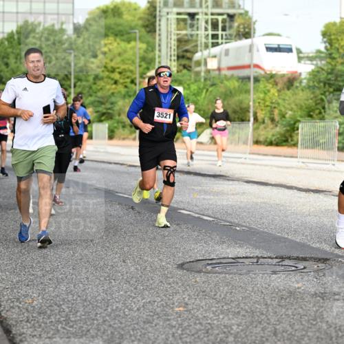 06.09.2026 - CURREX Alsterlauf Dr. Thomas Lammeyer http://msf.ph/oto/10133921 06.09.2026 09:59:03 Laufen 5539, 50, 3521 meine-sportfotos.de