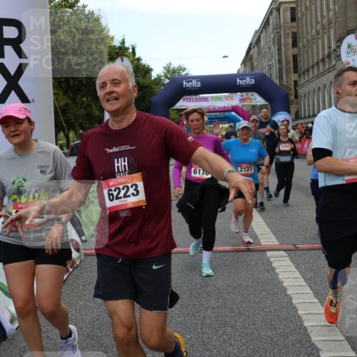 06.09.2026 - CURREX Alsterlauf Strokosch-Dieckow http://msf.ph/oto/10133977 06.09.2026 10:07:52 Ziel 1316, 2123, 2387, 2654, 2933, 3092, 3296, 3576, 3705, 3706, 3722, 3723, 3757, 3758, 3915, 3916, 3932, 4419, 4473, 5324, 5338, 5587, 5588, 5791, 5860, 6044, 6176, 6223, 6382 meine-sportfotos.de