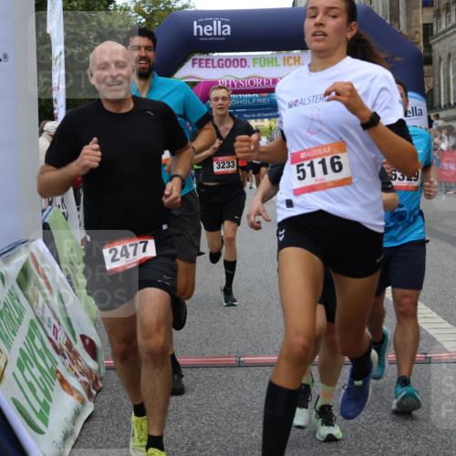 06.09.2026 - CURREX Alsterlauf Strokosch-Dieckow http://msf.ph/oto/10133997 06.09.2026 09:54:41 Ziel 2179, 2433, 2477, 3233, 3410, 3478, 3629, 4974, 5116, 5250, 5447, 5589, 5654, 5700, 5701, 6011, 6079, 6329, 6331, 6437 meine-sportfotos.de