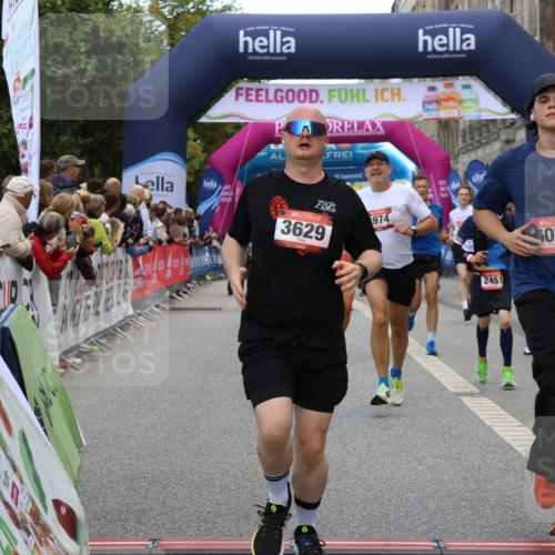 06.09.2026 - CURREX Alsterlauf Strokosch-Dieckow http://msf.ph/oto/10134030 06.09.2026 09:54:45 Ziel 2179, 2433, 2451, 2477, 2640, 3233, 3413, 3478, 3629, 4206, 4394, 4974, 5116, 5250, 5447, 5654, 5657, 5666, 5700, 5701, 6079, 6210, 6329, 6331 meine-sportfotos.de