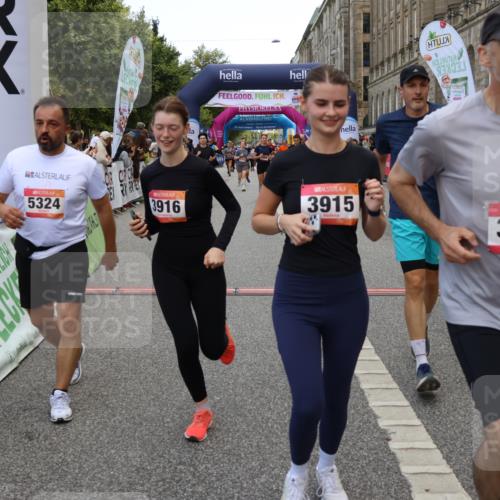 06.09.2026 - CURREX Alsterlauf Strokosch-Dieckow http://msf.ph/oto/10134065 06.09.2026 10:07:59 Ziel 2123, 2387, 2933, 3296, 3666, 3722, 3723, 3757, 3758, 3915, 3916, 3932, 4159, 5256, 5290, 5324, 5587, 5588, 5597, 5791, 6044, 6168, 6382 meine-sportfotos.de