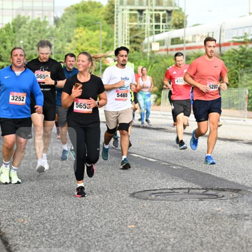 06.09.2026 - CURREX Alsterlauf Dr. Thomas Lammeyer http://msf.ph/oto/10134101 06.09.2026 09:59:18 Laufen 2522, 3252, 565, 5465, 5653, 432, 6203 meine-sportfotos.de