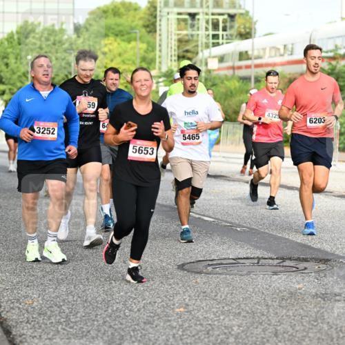 06.09.2026 - CURREX Alsterlauf Dr. Thomas Lammeyer http://msf.ph/oto/10134107 06.09.2026 09:59:19 Laufen 2522, 3252, 59, 64, 4325, 6203, 5465, 5653 meine-sportfotos.de