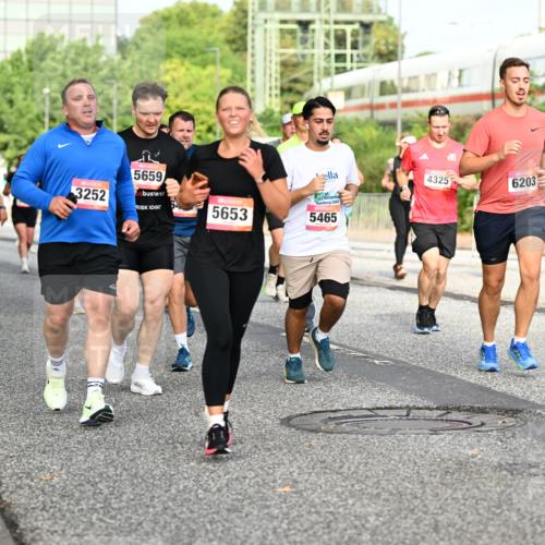 06.09.2026 - CURREX Alsterlauf Dr. Thomas Lammeyer http://msf.ph/oto/10134108 06.09.2026 09:59:19 Laufen 2522, 3252, 5659, 5653, 2005, 5465, 4325, 6203 meine-sportfotos.de