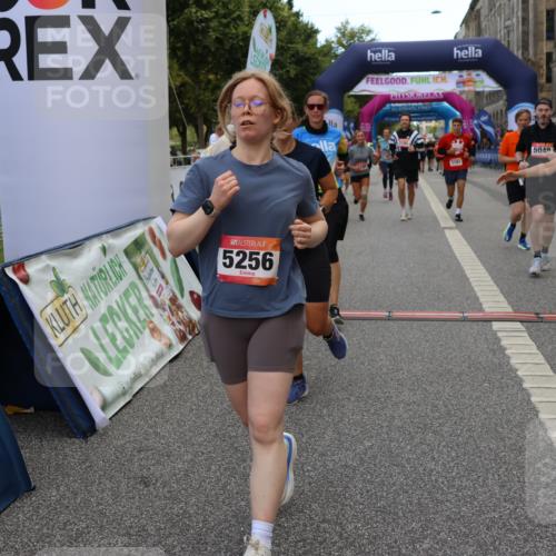 06.09.2026 - CURREX Alsterlauf Strokosch-Dieckow http://msf.ph/oto/10134188 06.09.2026 10:08:06 Ziel 2390, 2407, 3192, 3193, 3194, 3298, 3666, 4159, 4292, 4727, 4841, 5049, 5256, 5290, 5597, 6168, 6361, 6395 meine-sportfotos.de