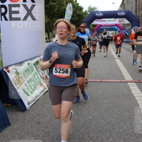 06.09.2026 - CURREX Alsterlauf Strokosch-Dieckow http://msf.ph/oto/10134196 06.09.2026 10:08:06 Ziel 2390, 2407, 3192, 3193, 3194, 3298, 3666, 4159, 4292, 4727, 4841, 5049, 5256, 5290, 5597, 6168, 6361, 6395 meine-sportfotos.de