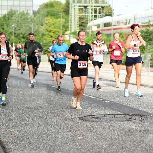 06.09.2026 - CURREX Alsterlauf Dr. Thomas Lammeyer http://msf.ph/oto/10134272 06.09.2026 09:59:33 Laufen 4310, 5190, 5047, 3721, 3625, 3131 meine-sportfotos.de