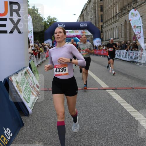 06.09.2026 - CURREX Alsterlauf Strokosch-Dieckow http://msf.ph/oto/10134284 06.09.2026 09:54:56 Ziel 2314, 2395, 2397, 2494, 2587, 2962, 3251, 3341, 3363, 3991, 4335, 4394, 4458, 5094, 5165, 5298, 5385, 5657, 6191, 6210 meine-sportfotos.de