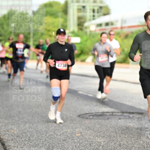 06.09.2026 - CURREX Alsterlauf Dr. Thomas Lammeyer http://msf.ph/oto/10134313 06.09.2026 09:59:36 Laufen 4730 meine-sportfotos.de