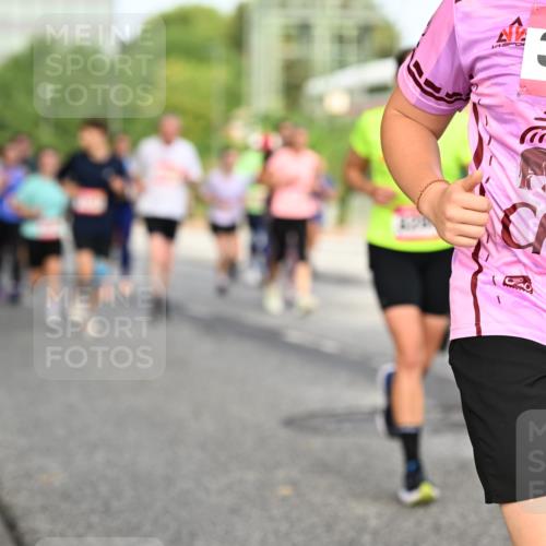 06.09.2026 - CURREX Alsterlauf Dr. Thomas Lammeyer http://msf.ph/oto/10134367 06.09.2026 09:59:41 Laufen 41, 3920 meine-sportfotos.de