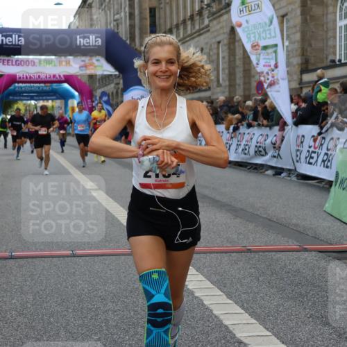 06.09.2026 - CURREX Alsterlauf Strokosch-Dieckow http://msf.ph/oto/10134542 06.09.2026 09:55:05 Ziel 2184, 2261, 2348, 2397, 2494, 2502, 2826, 2962, 3291, 4322, 4622, 4765, 4839, 5094, 5298, 5385, 5721 meine-sportfotos.de