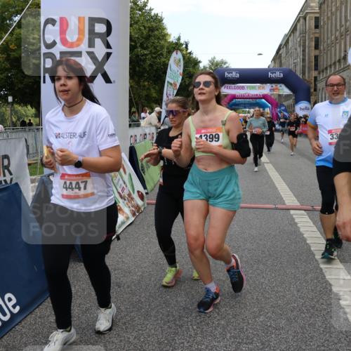 06.09.2026 - CURREX Alsterlauf Strokosch-Dieckow http://msf.ph/oto/10134551 06.09.2026 10:08:27 Ziel 2035, 2080, 2105, 2155, 2440, 2504, 3093, 3352, 3390, 4146, 4247, 4399, 4447, 4476, 5030, 5342, 5502, 5582, 5854, 6230, 6473, 8045, 8297 meine-sportfotos.de
