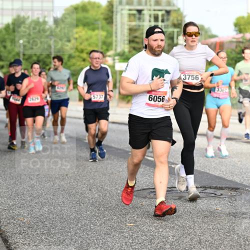 06.09.2026 - CURREX Alsterlauf Dr. Thomas Lammeyer http://msf.ph/oto/10134565 06.09.2026 09:59:59 Laufen 4242, 345, 3756, 5737, 6056, 3367 meine-sportfotos.de
