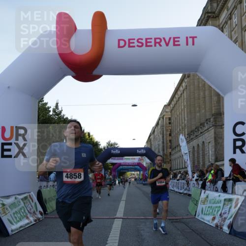 06.09.2026 - CURREX Alsterlauf Yannick Fuchs http://msf.ph/oto/10134614 06.09.2026 09:42:19 Ziel 2003, 4114, 4858, 5554, 5960, 5984, 6151, 6419, 6463, 8197 meine-sportfotos.de