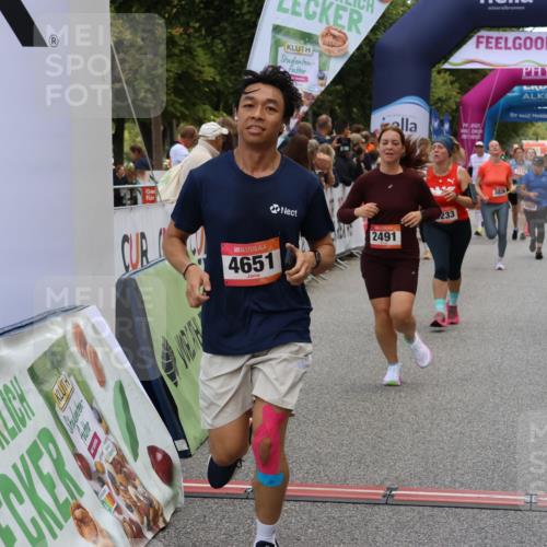 06.09.2026 - CURREX Alsterlauf Strokosch-Dieckow http://msf.ph/oto/10134741 06.09.2026 10:08:36 Ziel 2105, 2491, 3082, 3093, 3482, 3836, 3888, 3889, 4185, 4476, 4651, 5030, 5140, 5233, 5319, 5550, 5854, 6230 meine-sportfotos.de