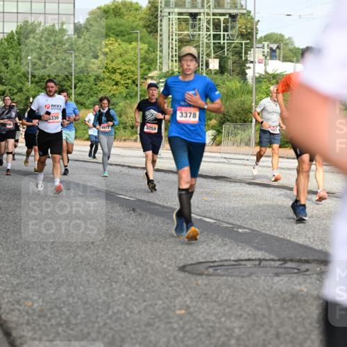 06.09.2026 - CURREX Alsterlauf Dr. Thomas Lammeyer http://msf.ph/oto/10134752 06.09.2026 10:00:14 Laufen 495, 8275, 4965, 6330, 3059, 4972, 3378, 2562 meine-sportfotos.de
