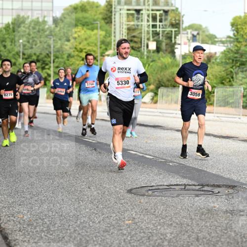 06.09.2026 - CURREX Alsterlauf Dr. Thomas Lammeyer http://msf.ph/oto/10134782 06.09.2026 10:00:17 Laufen 2025, 3766, 449, 5468, 8275, 5330, 972, 3059 meine-sportfotos.de