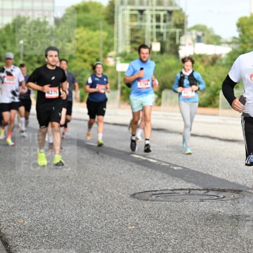 06.09.2026 - CURREX Alsterlauf Dr. Thomas Lammeyer http://msf.ph/oto/10134802 06.09.2026 10:00:18 Laufen 78275, 3766, 5330, 305 meine-sportfotos.de