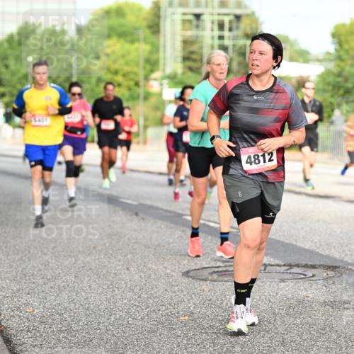 06.09.2026 - CURREX Alsterlauf Dr. Thomas Lammeyer http://msf.ph/oto/10134898 06.09.2026 10:00:35 Laufen 5401, 60, 4812, 804 meine-sportfotos.de
