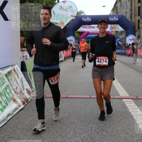 06.09.2026 - CURREX Alsterlauf Strokosch-Dieckow http://msf.ph/oto/10134999 06.09.2026 10:08:53 Ziel 2777, 3036, 3086, 3400, 3540, 3811, 3812, 4129, 4274, 4738, 4746, 5125, 5252, 5367, 6488 meine-sportfotos.de