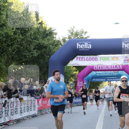 06.09.2026 - CURREX Alsterlauf Yannick Fuchs http://msf.ph/oto/10135008 06.09.2026 09:42:43 Ziel 2729, 3692, 4006, 4607, 4829, 5173, 5675, 5811, 6376 meine-sportfotos.de
