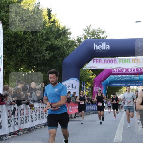 06.09.2026 - CURREX Alsterlauf Yannick Fuchs http://msf.ph/oto/10135017 06.09.2026 09:42:43 Ziel 2729, 3692, 4006, 4607, 4829, 5173, 5675, 5811, 6376 meine-sportfotos.de
