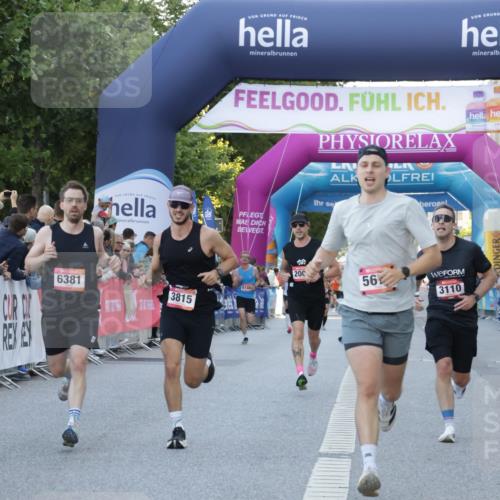 06.09.2026 - CURREX Alsterlauf Yannick Fuchs http://msf.ph/oto/10135044 06.09.2026 09:42:46 Ziel 2007, 2729, 3110, 3692, 3815, 4006, 4607, 5173, 5675, 5811, 6376, 6381 meine-sportfotos.de