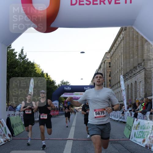 06.09.2026 - CURREX Alsterlauf Yannick Fuchs http://msf.ph/oto/10135059 06.09.2026 09:42:48 Ziel 2007, 2729, 3110, 3815, 4006, 4607, 5173, 5675, 5811, 6376, 6381 meine-sportfotos.de