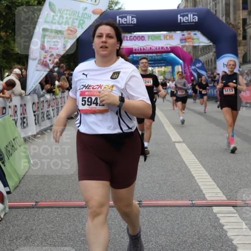 06.09.2026 - CURREX Alsterlauf Strokosch-Dieckow http://msf.ph/oto/10135105 06.09.2026 10:09:11 Ziel 2519, 2679, 2681, 3241, 3637, 4021, 5007, 5084, 5113, 5132, 5171, 5758, 5794, 5798, 5913, 5942, 6263, 6296, 6340, 6460, 6487 meine-sportfotos.de