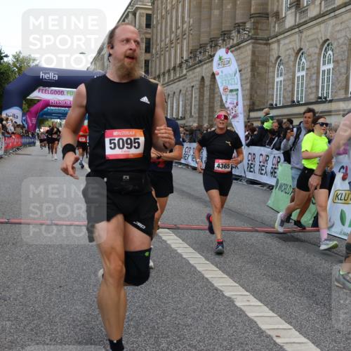 06.09.2026 - CURREX Alsterlauf Strokosch-Dieckow http://msf.ph/oto/10135119 06.09.2026 09:56:12 Ziel 2171, 2548, 2805, 3225, 3486, 3571, 3830, 4111, 4365, 4809, 5085, 5095, 5206, 5682, 6170, 8105, 8170 meine-sportfotos.de