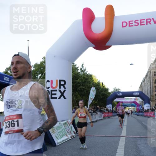 06.09.2026 - CURREX Alsterlauf Yannick Fuchs http://msf.ph/oto/10135188 06.09.2026 09:43:03 Ziel 2715, 3361, 5325, 5950, 6140, 6221, 6421, 8321 meine-sportfotos.de