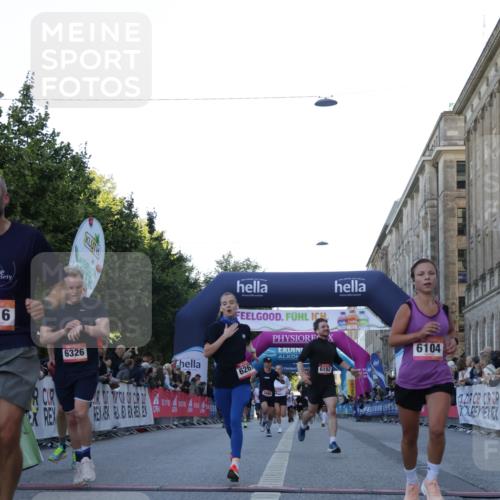 06.09.2026 - CURREX Alsterlauf Yannick Fuchs http://msf.ph/oto/10135299 06.09.2026 09:43:20 Ziel 2137, 2907, 3366, 3489, 3572, 4016, 4988, 5649, 5776, 5904, 5952, 6104, 6192, 6267, 6326, 8233, 8330 meine-sportfotos.de