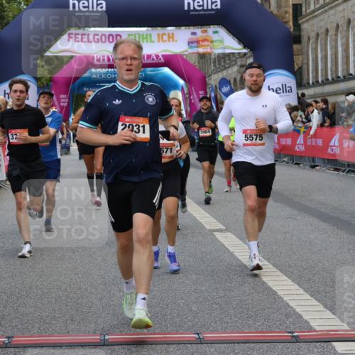 06.09.2026 - CURREX Alsterlauf Strokosch-Dieckow http://msf.ph/oto/10135354 06.09.2026 09:57:00 Ziel 2165, 2931, 3050, 3519, 3520, 3587, 3609, 3689, 3690, 3712, 3795, 4014, 4126, 4717, 4740, 5571, 5575, 5719, 5939, 6055, 6115, 8200 meine-sportfotos.de