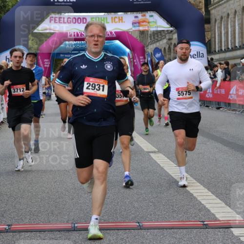 06.09.2026 - CURREX Alsterlauf Strokosch-Dieckow http://msf.ph/oto/10135362 06.09.2026 09:57:00 Ziel 2165, 2931, 3050, 3519, 3520, 3587, 3609, 3689, 3690, 3712, 3795, 4014, 4126, 4717, 4740, 5571, 5575, 5719, 5939, 6055, 6115, 8200 meine-sportfotos.de
