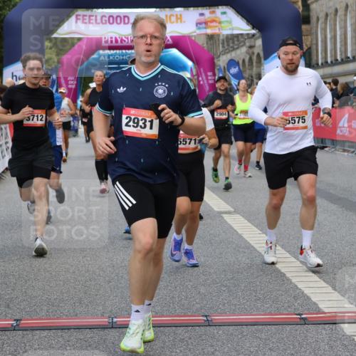 06.09.2026 - CURREX Alsterlauf Strokosch-Dieckow http://msf.ph/oto/10135373 06.09.2026 09:57:00 Ziel 2165, 2931, 3050, 3519, 3520, 3587, 3609, 3689, 3690, 3712, 3795, 4014, 4126, 4717, 4740, 5571, 5575, 5719, 5939, 6055, 6115, 8200 meine-sportfotos.de