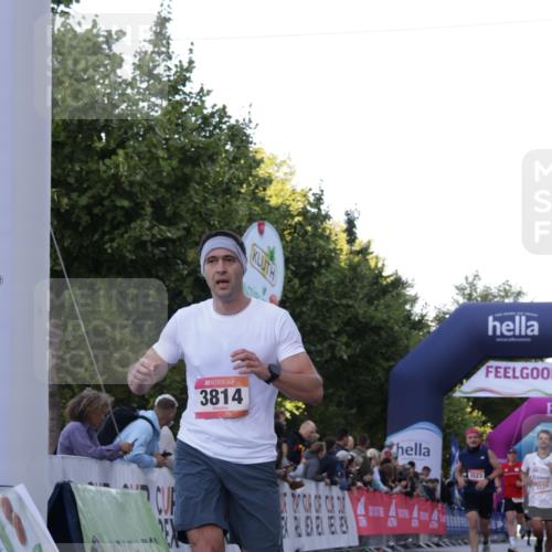 06.09.2026 - CURREX Alsterlauf Yannick Fuchs http://msf.ph/oto/10135379 06.09.2026 09:43:30 Ziel 3489, 3523, 3524, 3814, 4089, 4397, 4443, 4505, 5370, 5919, 6192, 8164 meine-sportfotos.de