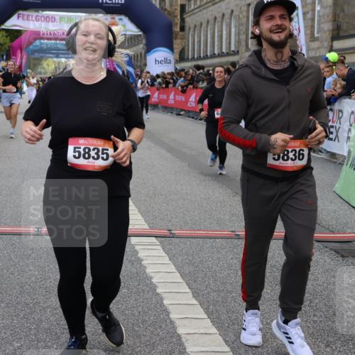 06.09.2026 - CURREX Alsterlauf Strokosch-Dieckow http://msf.ph/oto/10135393 06.09.2026 10:09:51 Ziel 2064, 2622, 3326, 4784, 5199, 5357, 5835, 5836, 5851, 6410, 6466 meine-sportfotos.de