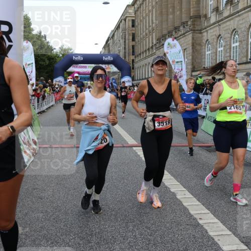 06.09.2026 - CURREX Alsterlauf Strokosch-Dieckow http://msf.ph/oto/10135398 06.09.2026 09:57:06 Ziel 2165, 2931, 2968, 3050, 3519, 3520, 3587, 3690, 3694, 3712, 3795, 4014, 4740, 5166, 5320, 5571, 5575, 5939, 6055, 6115, 8167, 8200 meine-sportfotos.de