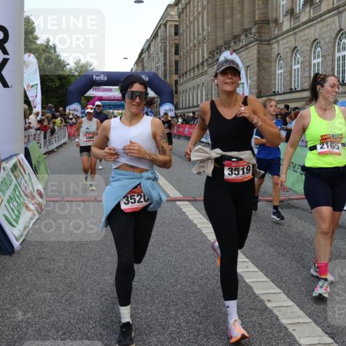 06.09.2026 - CURREX Alsterlauf Strokosch-Dieckow http://msf.ph/oto/10135411 06.09.2026 09:57:06 Ziel 2165, 2931, 2968, 3050, 3519, 3520, 3587, 3690, 3694, 3712, 3795, 4014, 4740, 5166, 5320, 5571, 5575, 5939, 6055, 6115, 8167, 8200 meine-sportfotos.de