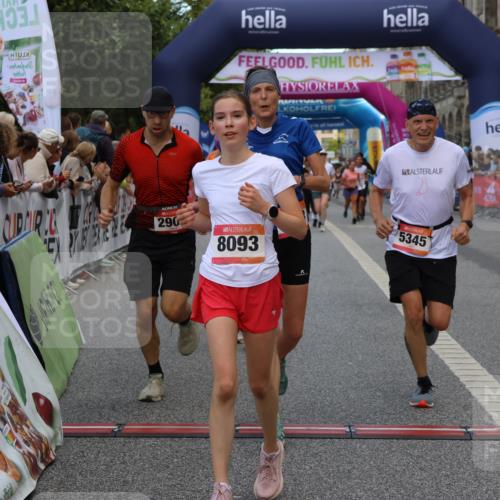 06.09.2026 - CURREX Alsterlauf Strokosch-Dieckow http://msf.ph/oto/10135513 06.09.2026 09:57:20 Ziel 2311, 2316, 2557, 2900, 3349, 3505, 3622, 3673, 3978, 5345, 5398, 6071, 6119, 6279, 6394, 6396, 8093, 8198 meine-sportfotos.de