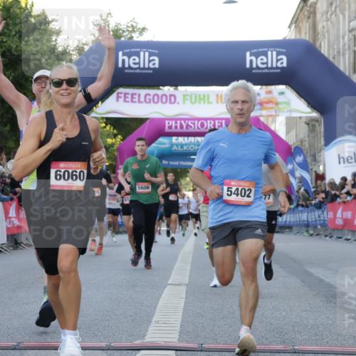 06.09.2026 - CURREX Alsterlauf Yannick Fuchs http://msf.ph/oto/10135533 06.09.2026 09:44:03 Ziel 2139, 2198, 2250, 2723, 3269, 3702, 3905, 3994, 4277, 4893, 5062, 5168, 5402, 5606, 6060, 6102 meine-sportfotos.de